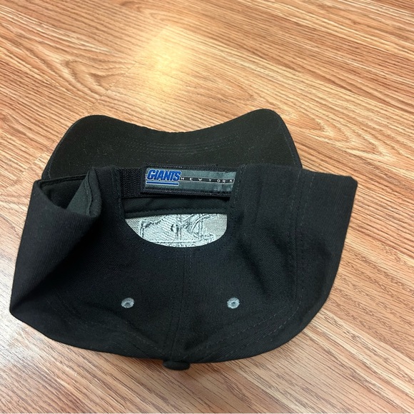 Vintage New York Giants Men’s Hat Twins Enterprises Black NFL Strapback - Picture 5 of 5